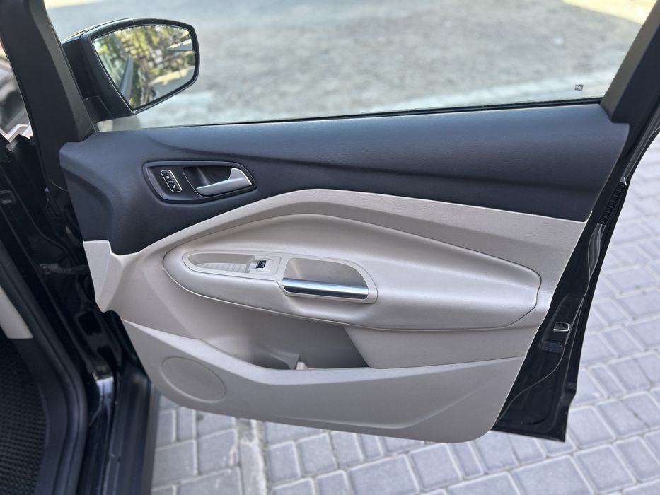Ford C Max гибрид