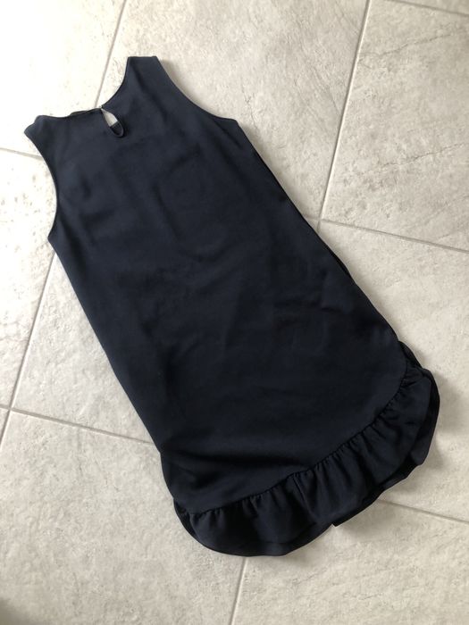 Sportowa granatowa sukienka xs st. idealny Massimo Dutti