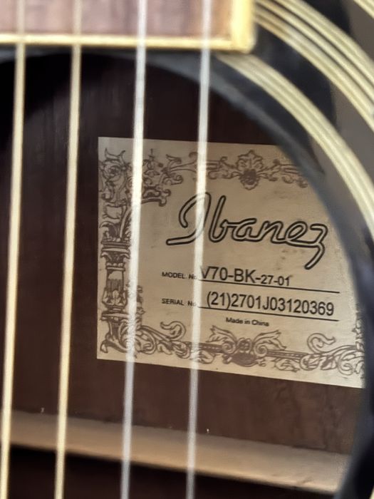 Gitara ibanez 2012