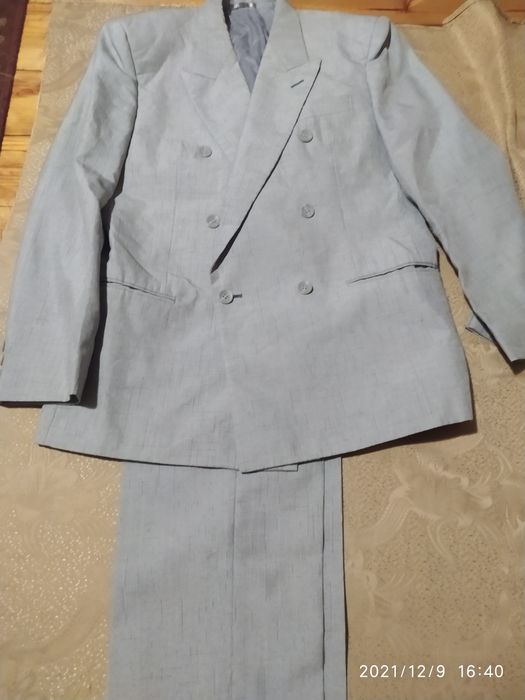 Мужской костюм классика