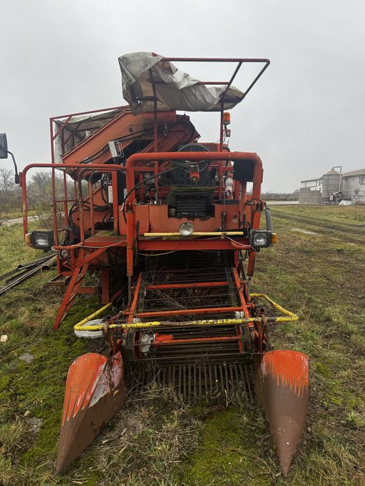 Kombajn do pomidorów Pomac