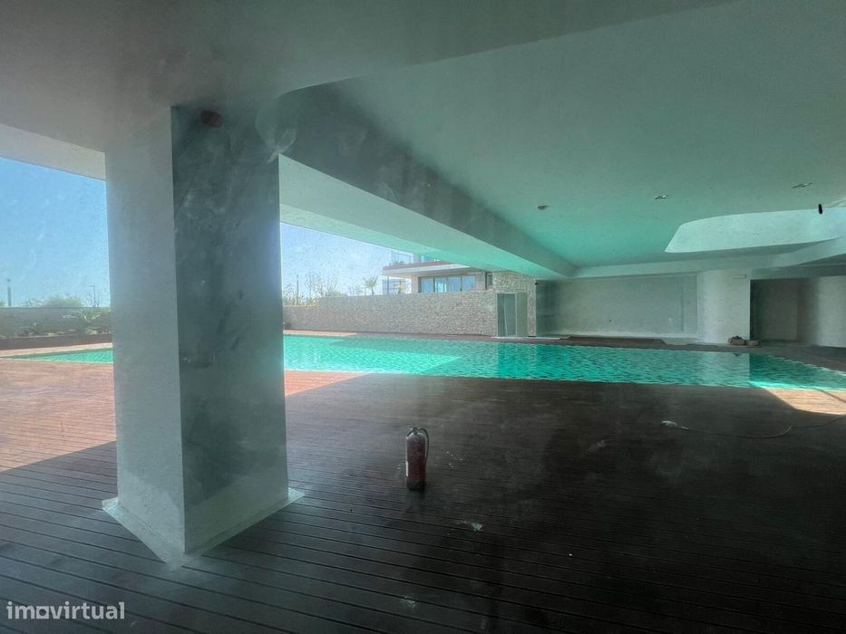 Apartamento T2 com piscina, Cascais