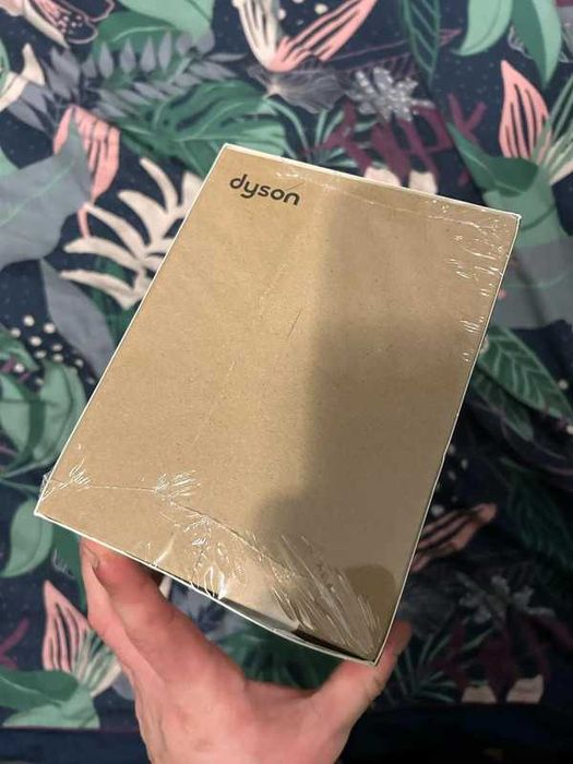 Stan idealny suszarka do włosów prezent-nowa