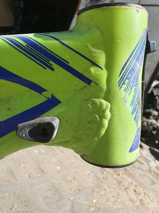 Scott Gambler rozmiar L z damperem Fox Van R