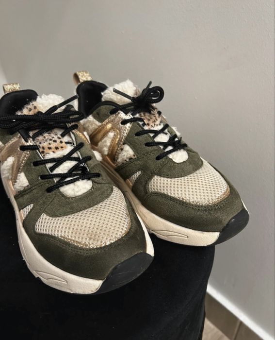 Buty adidasy Nelson 36