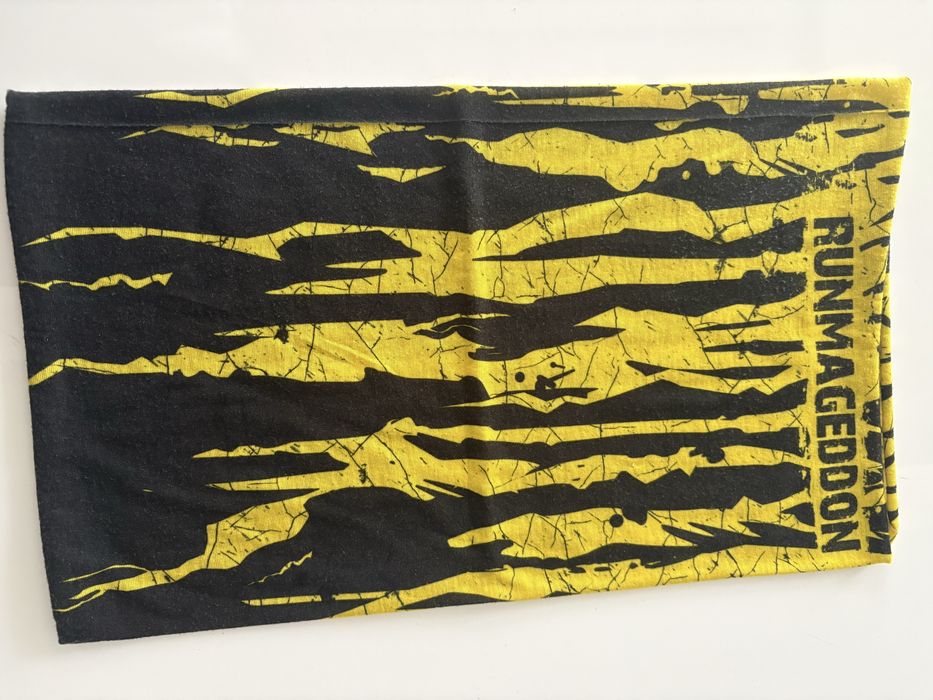 Komin Runmageddon chusta