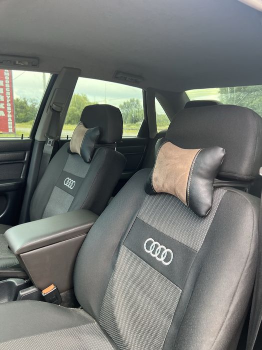 AUDI 100,1993 року