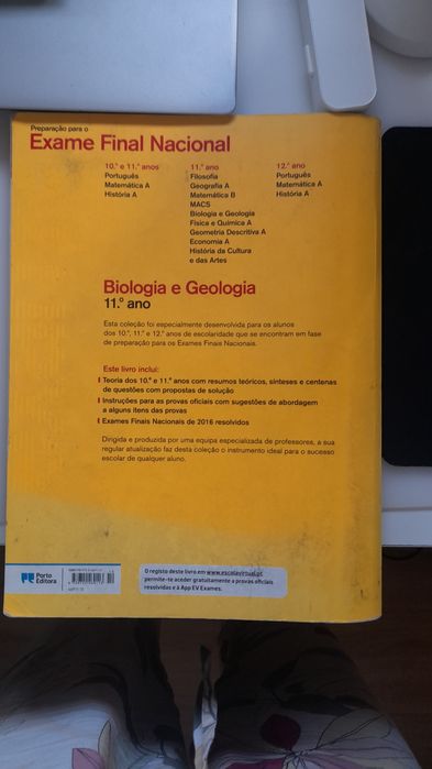 Livro Preparação Exame 2017 11° Biologia e Geologia