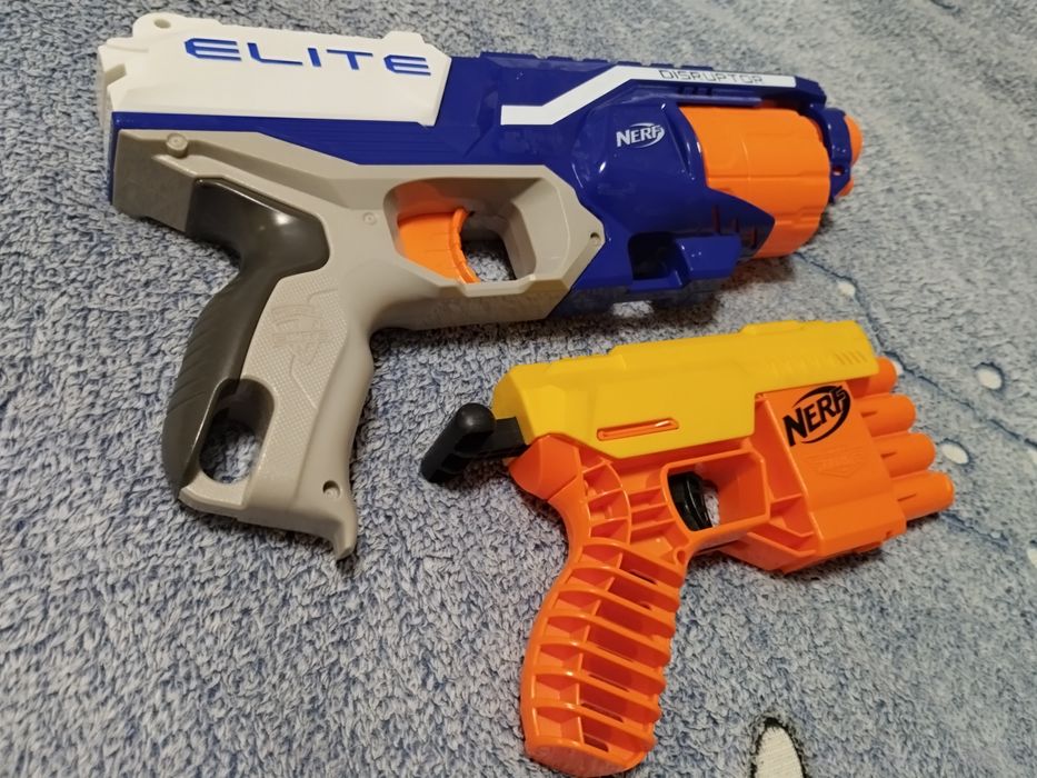 Nerf два бластера без патронів
