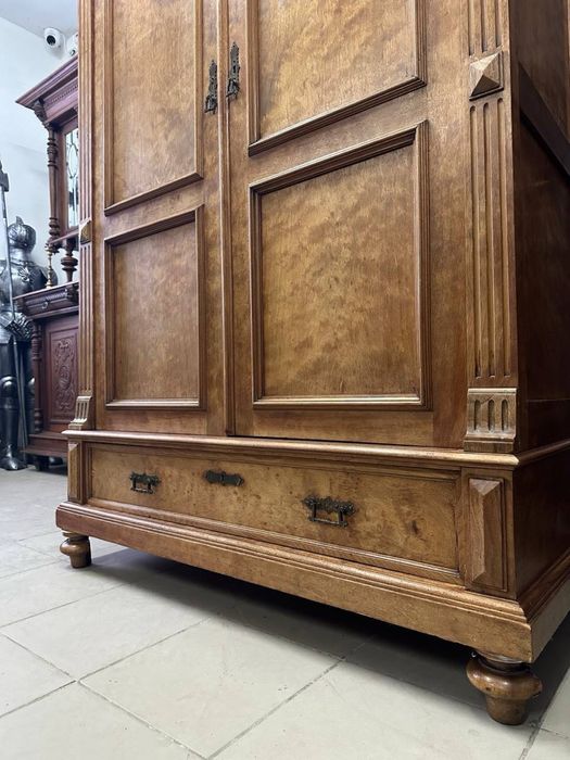 Дубова шафа сервант шкаф дерево буфет мебель бу 4133