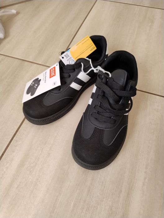 Buty damskie 39 Cleve nowe
