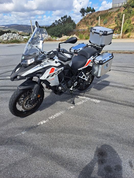 Benelli trk 502 como nova