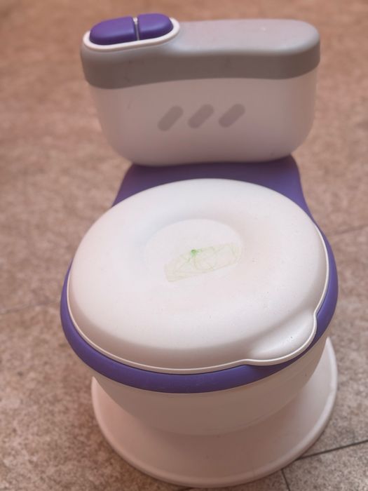 Nessa baby penico com compartimento traseiro para papel higiênico