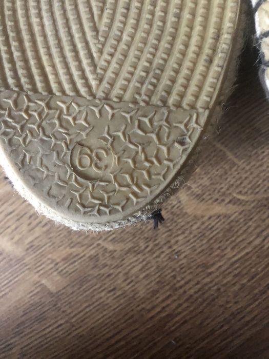 Espadryle w paski