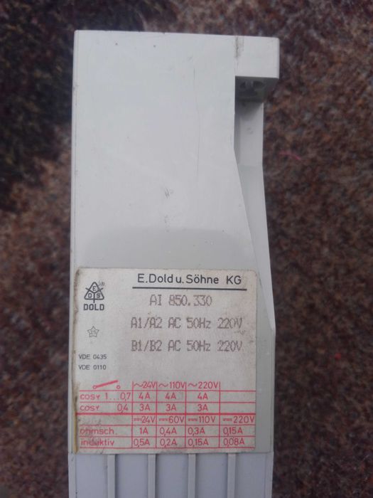 DOLD Тумблерное реле