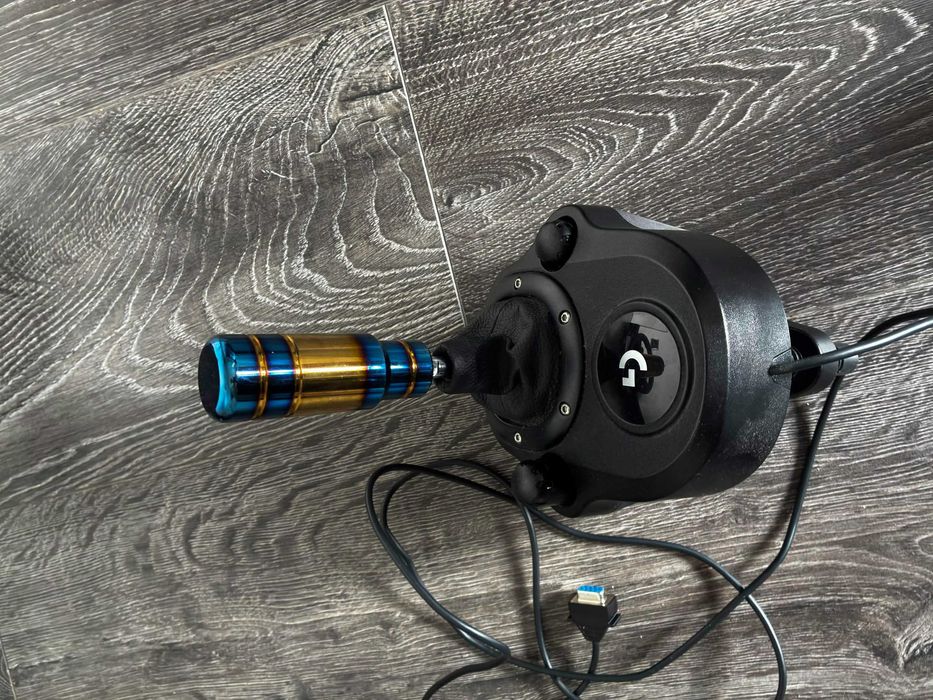 kierownica logitech g923