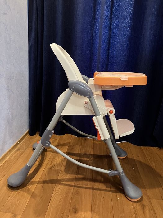 Стульчик для кормления Wonderkids