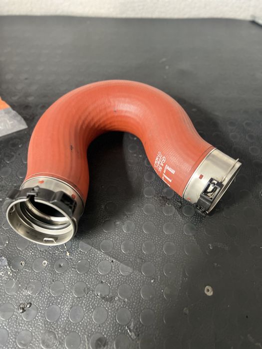 Патрубок інтеркулер 907 sprinter