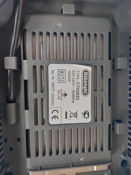 Тостер DELONGHI CTH 2023 дизайнерський, гарний стан