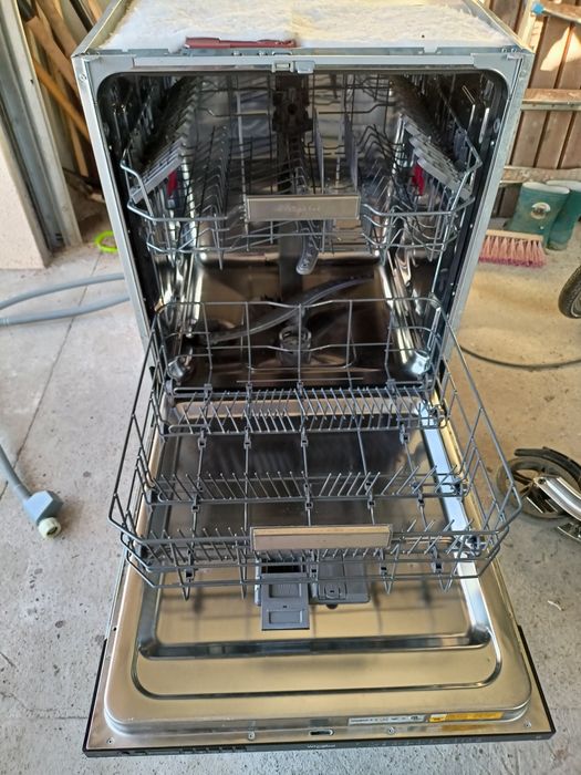 Zmywarka Whirlpool 60 cm do zabudowy