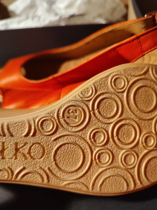 Buty Ryłko nowe 37
