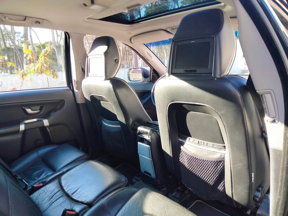 Volvo XC 90 2.4 D5 7L R-Design AWD 215g Geartronic
