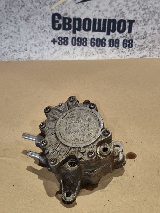 Вакуумний насос 2.0d. Volkswagen Фольксваген, Audi Ауді, Seat , Skoda