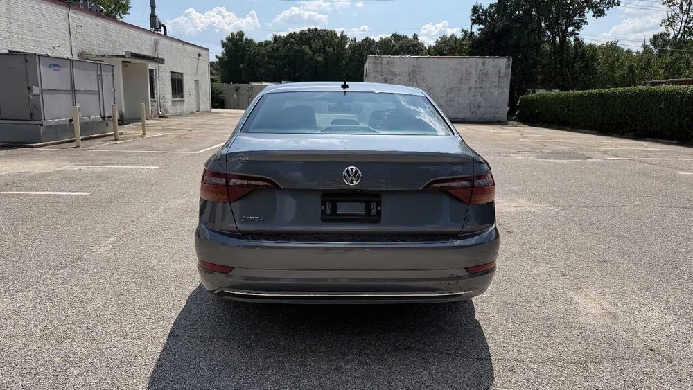 Volkswagen Jetta 2019