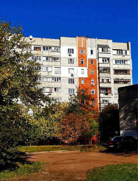 2К квартира з ремонтом у цегляному будинку | Готова до життяYV