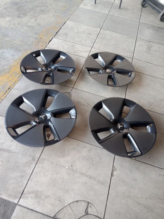 Tampões do Tesla model 3