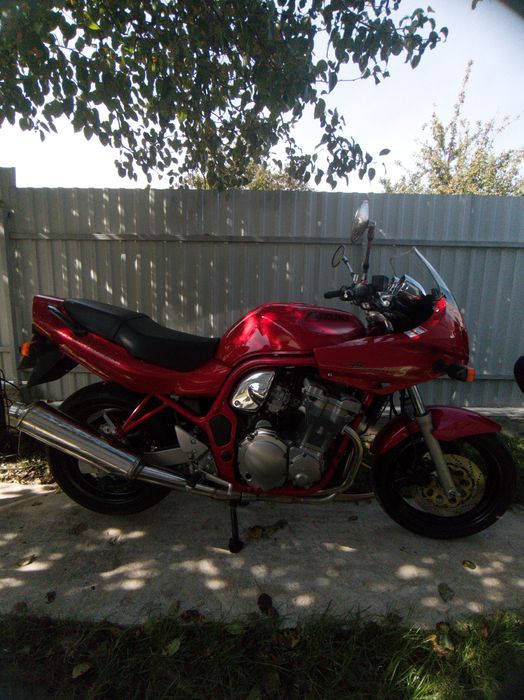 Suzuki gsf600s bandit