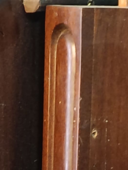 Portas de vitrine com laterais em madeira para transformar