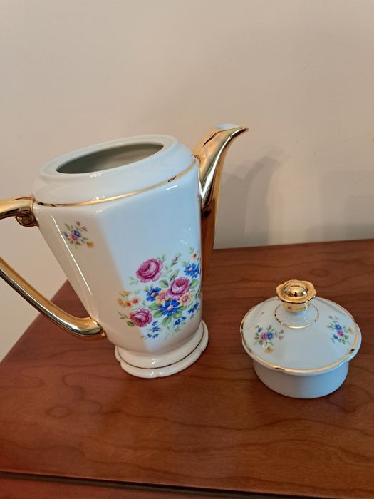 Bule - Fabricado em Portugal  - Caldas