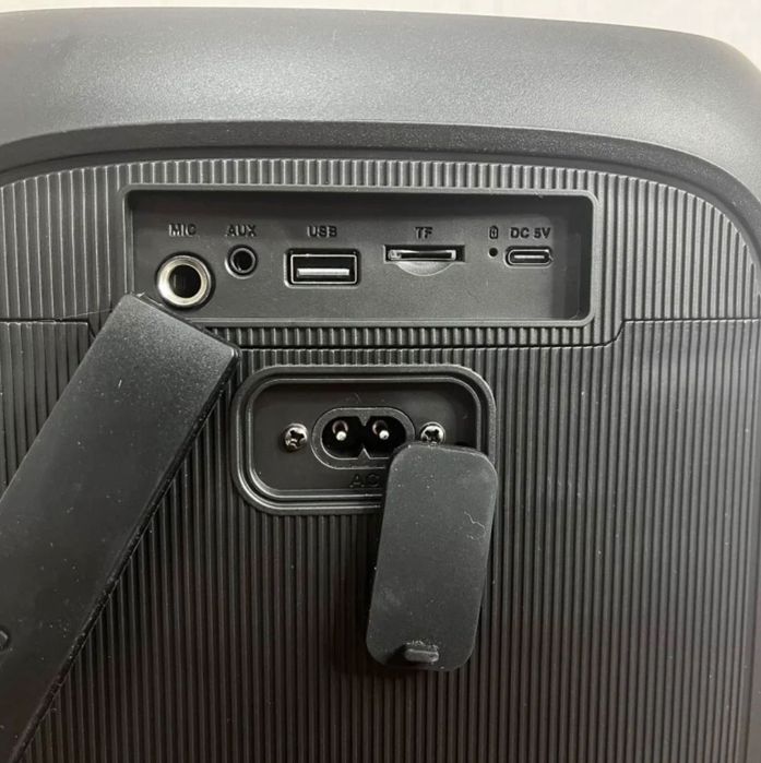 Портативна гучна Bluetooth колонка с підсвіткою і мікрофоном PartyBOX 320