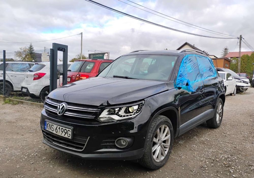Volkswagen Tiguan 2015r, 2.0 TDI. 4x4. AUTOMAT. Uszkodzony. Poobijany. Jeździ.