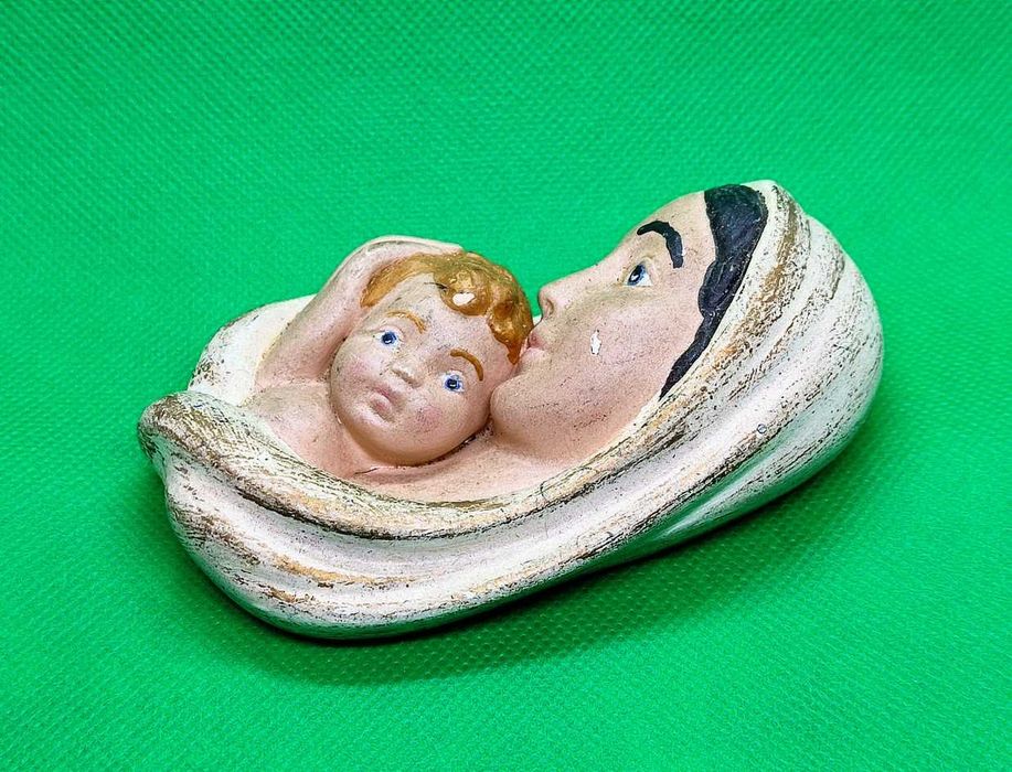 Nossa Senhora e Menino Jesus em gesso