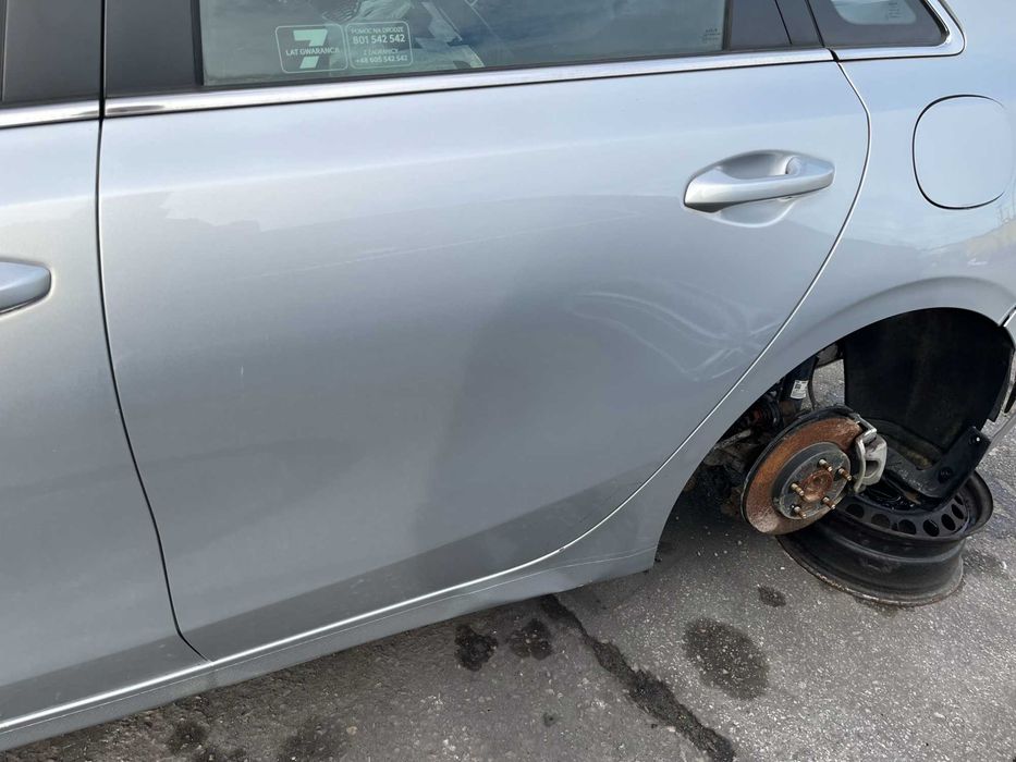 Drzwi Kia Ceed 3 III HB lift Prawy Lewy Tył KC