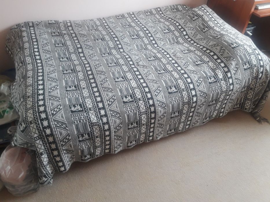 Narzuta, kapa, indyjska 257 x 216 cm