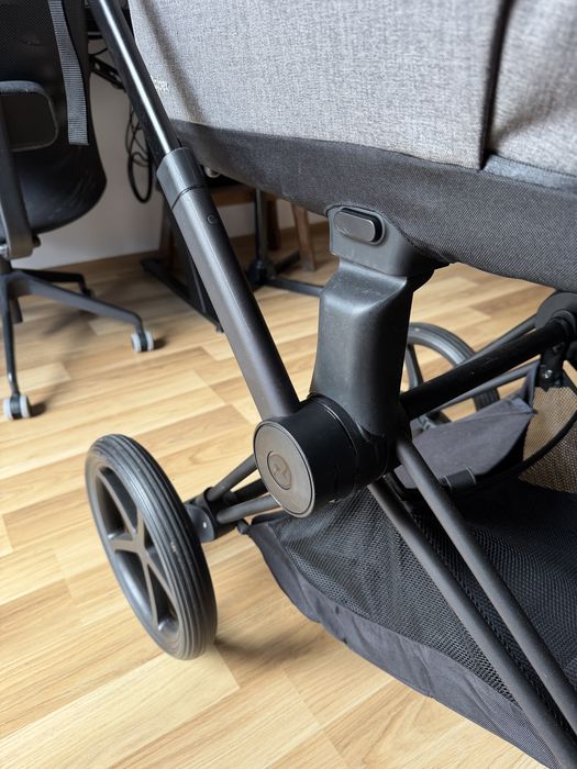 Cybex Priam 4.0 Matt Black