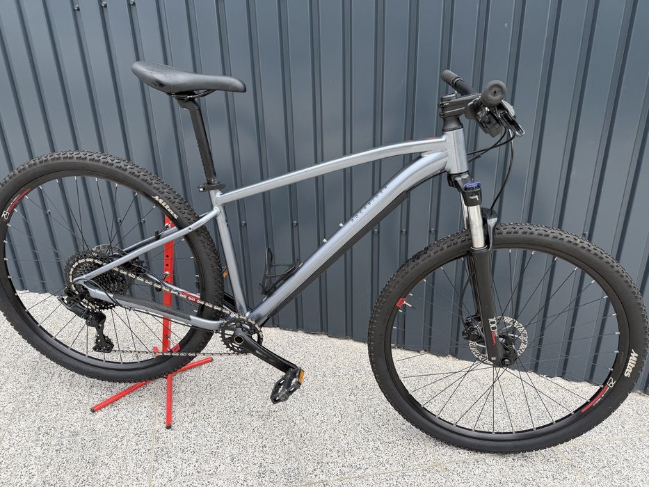 Bicicleta rockrider expl 520 semi nova