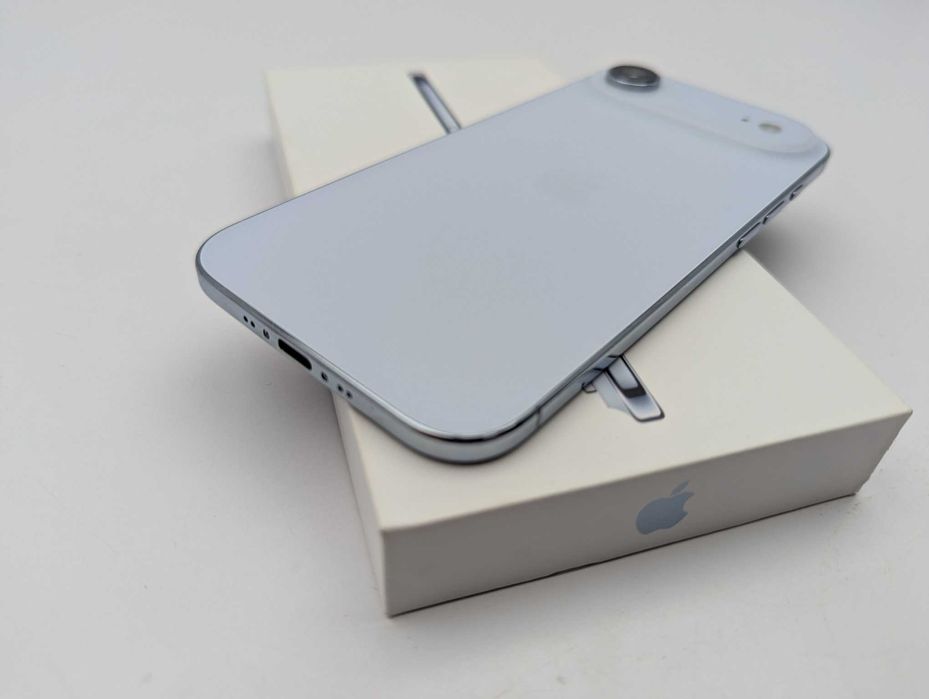 Smartfon IPHONE 17 AIR 12/512GB 100% GW