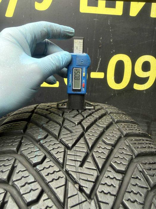 Зимові шини 225/50 R17 Pirelli Winter 2 Cinturato (9043)