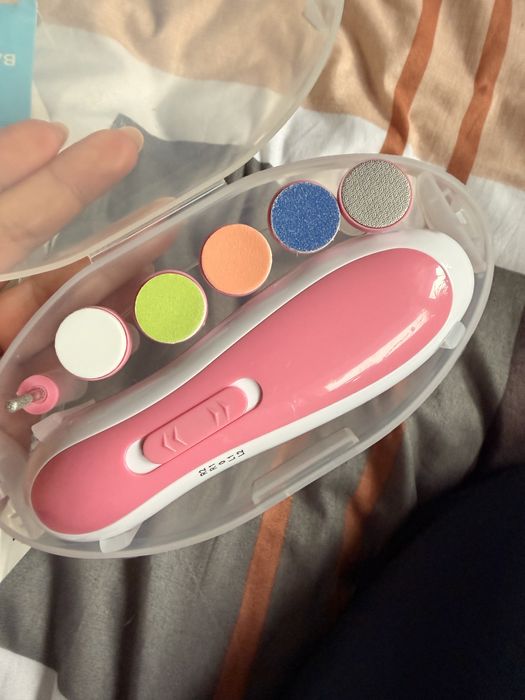 Elektryczny  pilnik do paznokci dla dzieci