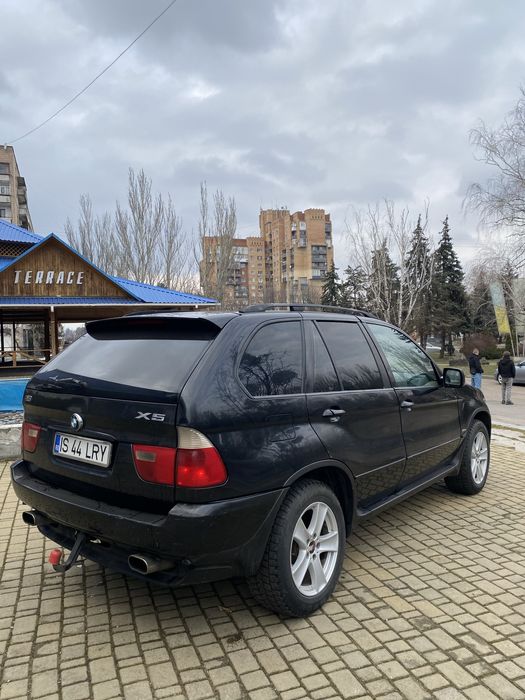 Продам БМВ Х5 е53