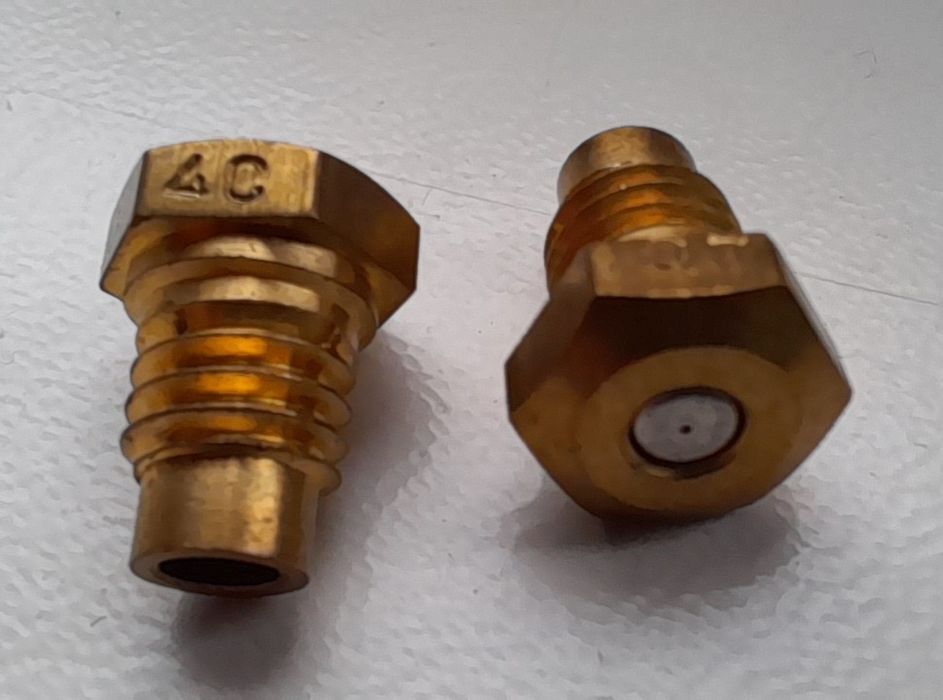 Форсунка жиклер газовой колонки Bosch-Junkers WR10-13-15(P-2P)W11 WR11