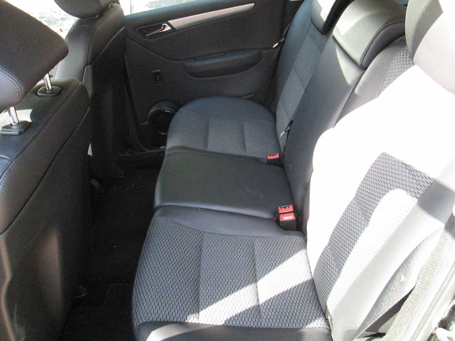 Mercedes A-Class W169 2.0 CDI Обшивка дверей дверниые карти задние