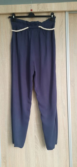 Letnie spodnie damskie rozm 40