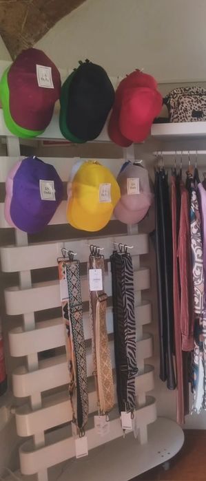 Expositor para loja com 9 ganchos