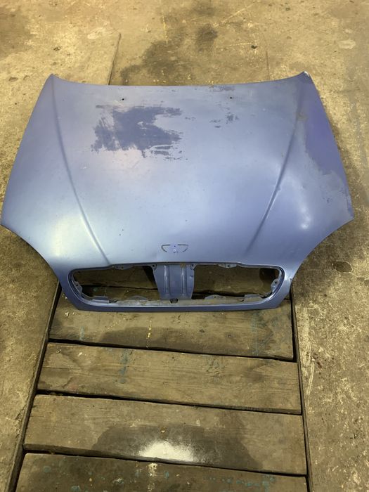 Продам капот ланос