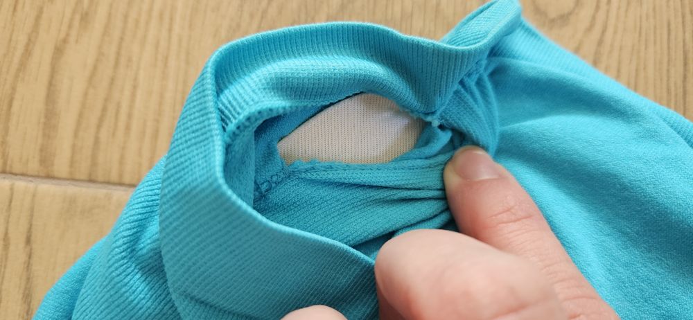 Niebieska opaska top croptop s - m jak nowy krotka bluzeczka z miseczk